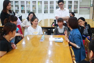 心靈港灣 心理健康教育中心為高三家長(zhǎng)廣場(chǎng)咨詢活動(dòng)紀(jì)實(shí)